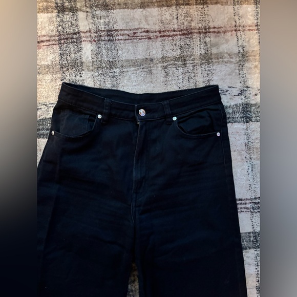 H&M Black Flare Wide-Leg Jeans - Picture 3 of 3